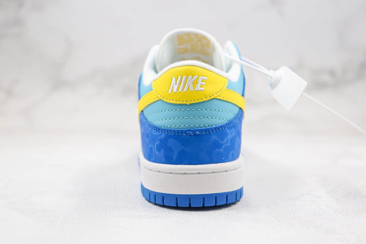 耐克Nike Dunk Low Pro纯原版本低帮SB DUNK板鞋蓝白黄色原楦头纸板打造 货号:309601-471