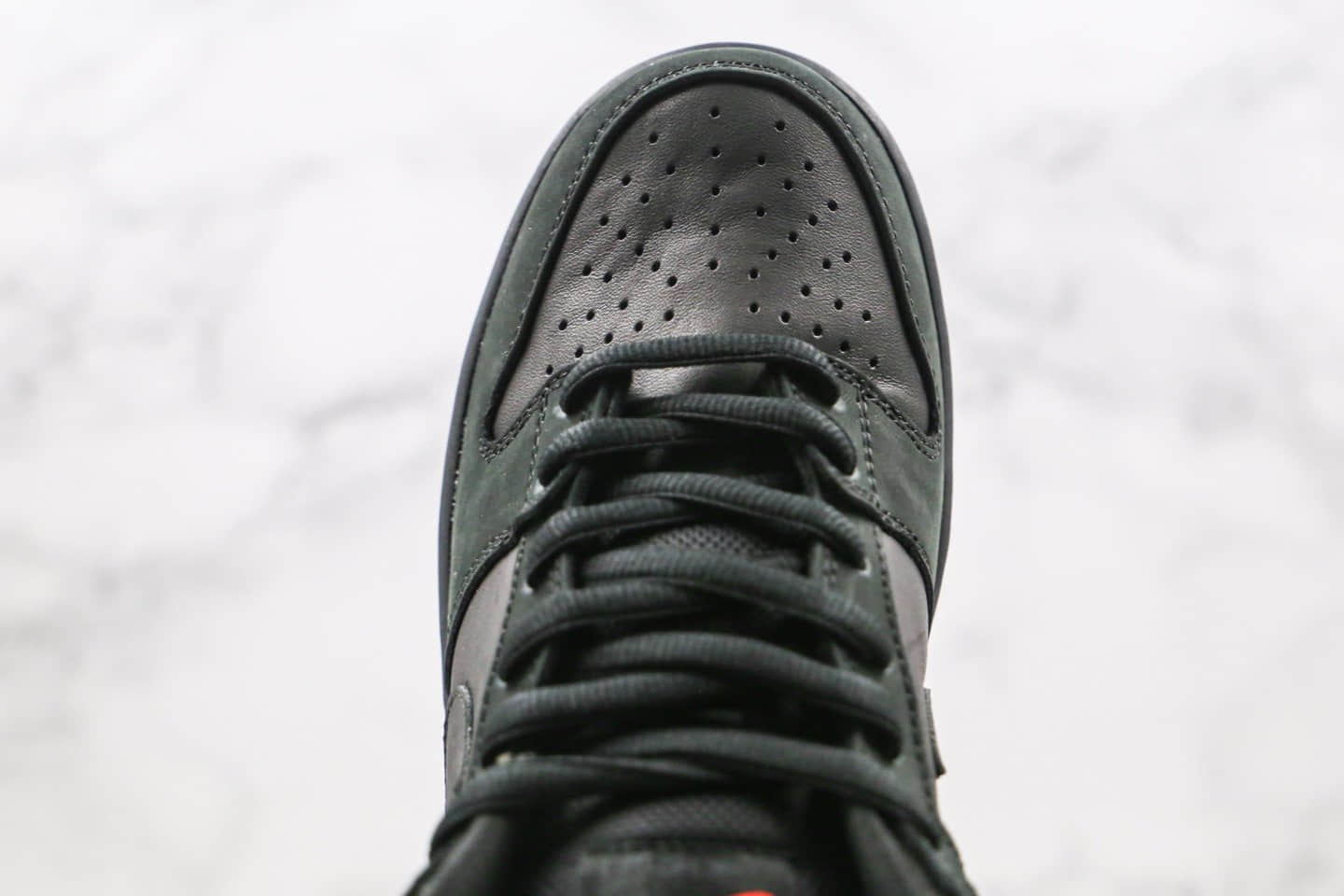 耐克Nike SB Dunk low Trd QS x Black Pigeon纯原版本低帮SB黑鸽子黑红色板鞋内置Zoom气垫 货号:883232-008