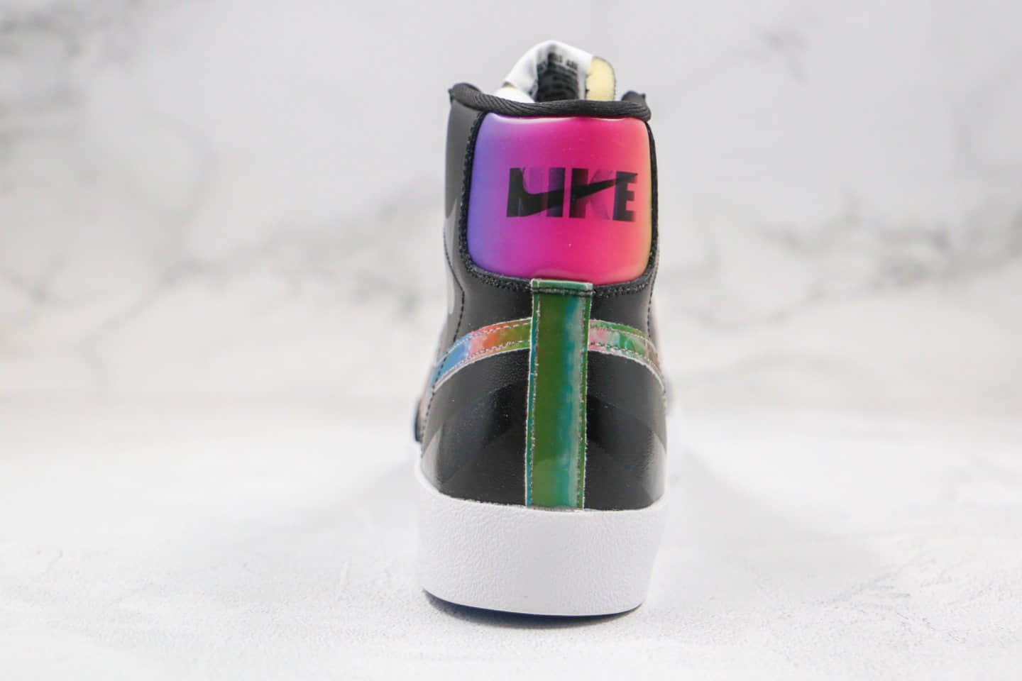 耐克NIKE BLAZER LOW The New Way纯原版本中帮开拓者黑彩虹炫彩夜光板鞋原楦头纸板打造 货号:CZ8653-036