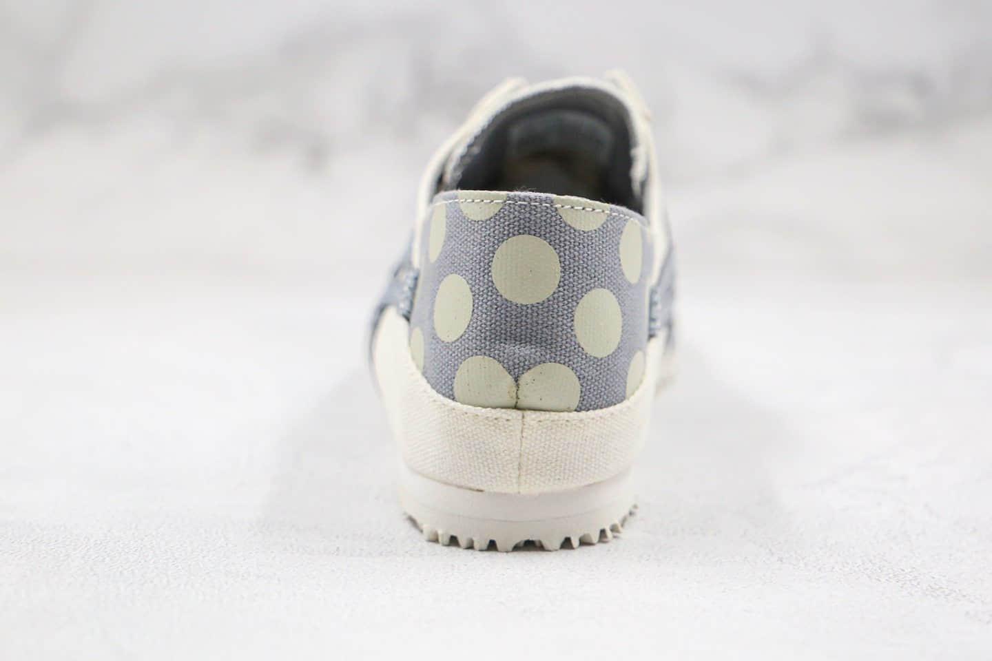 亚瑟士Asics Onitsuka tiger公司级版本鬼冢虎无鞋带一脚蹬灰蓝色原盒原标区别市面通货版本 货号:1183B404-200