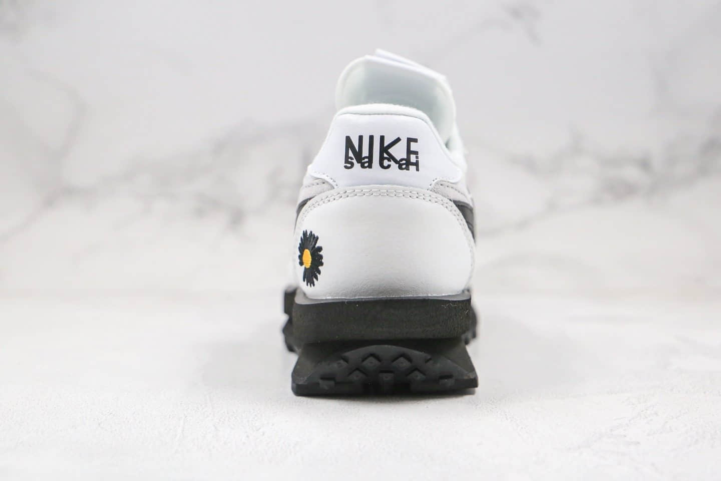 耐克PEACEMINUSONE x Sacai x Nike LDV Waffle Daybreak三方联名款纯原版本华夫sacai走秀鞋权志龙小雏菊白黑色原盒原标 货号：BV3692-100