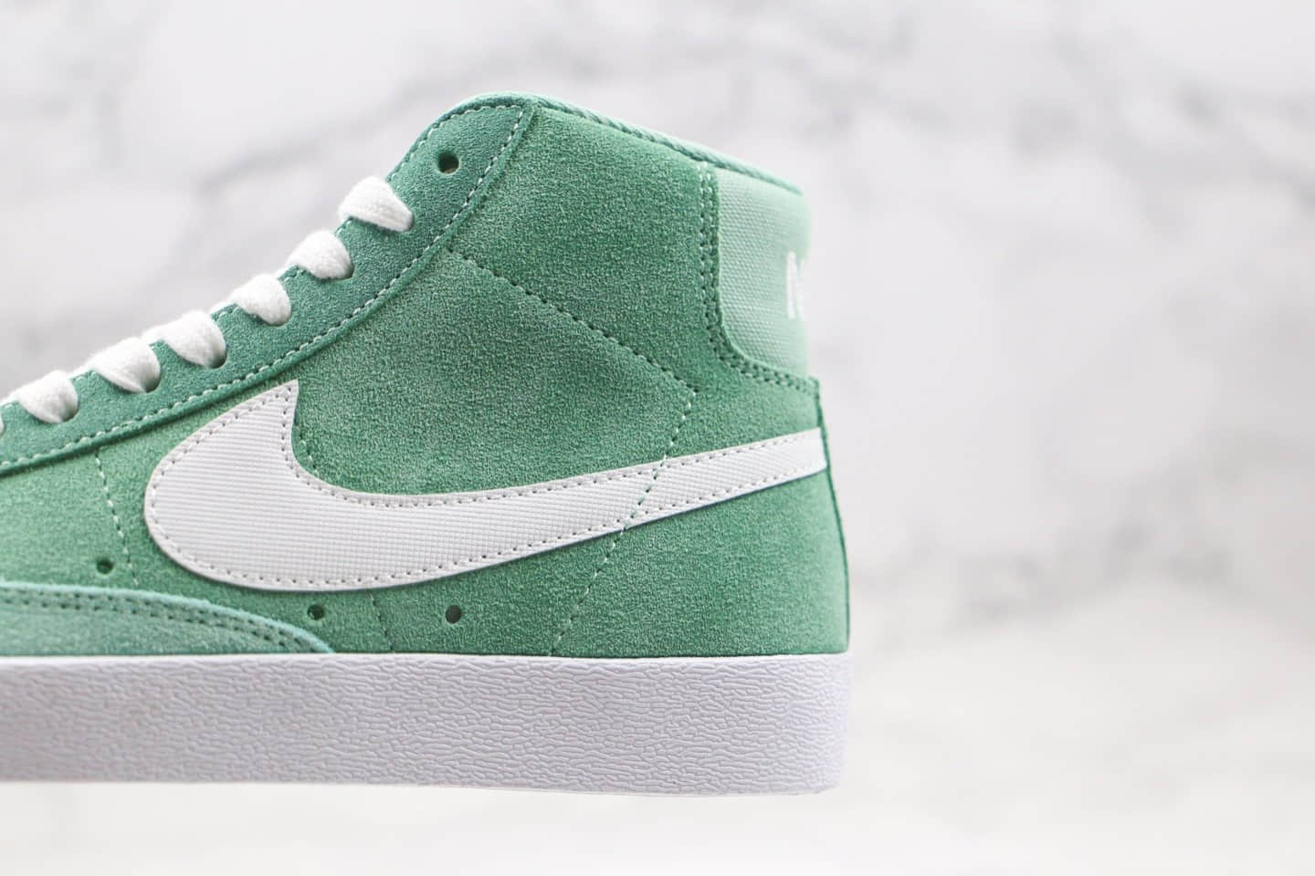 耐克Nike Blazer Mid 77 Vintage纯原版本中帮开拓者蒂芙尼蓝绿色鸳鸯板鞋正确鞋面材质 货号:CZ4609-300