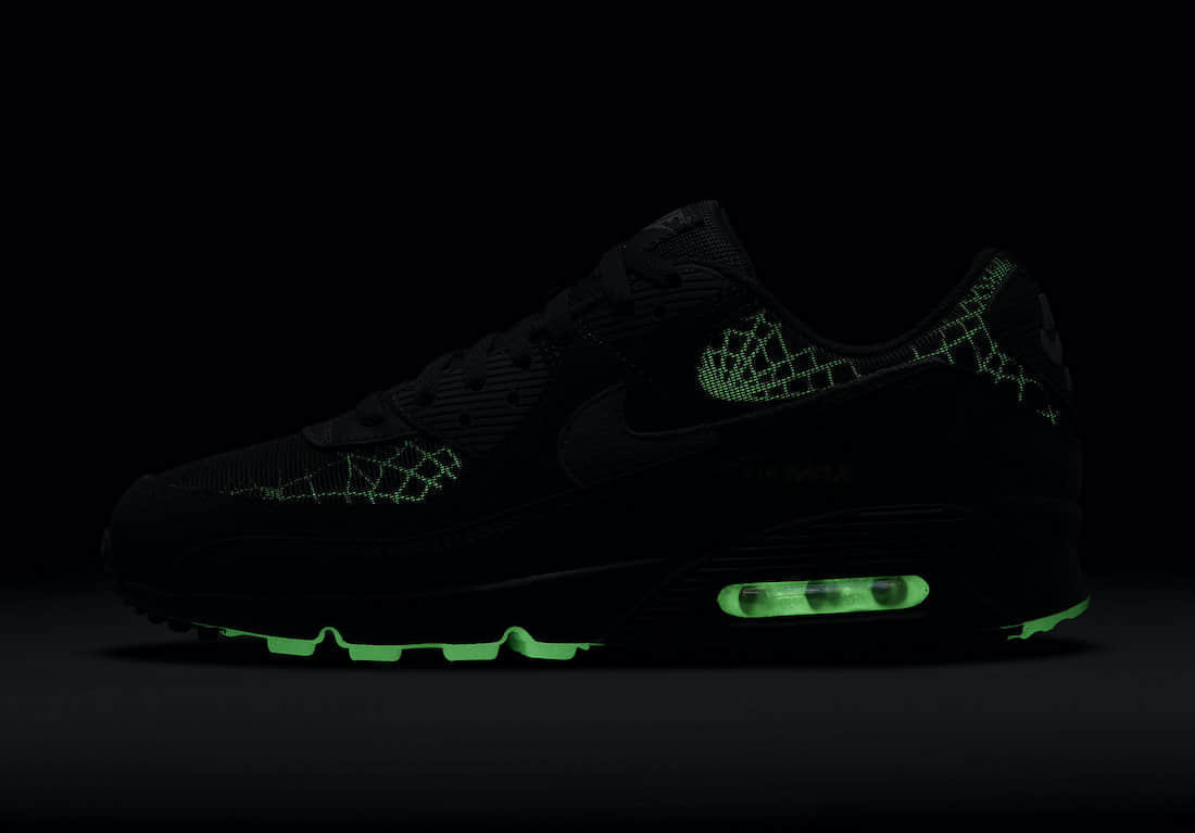 “蜘蛛网”Air Max 90官图释出！暗藏夜光设计！ (ID:49535) - 图片1