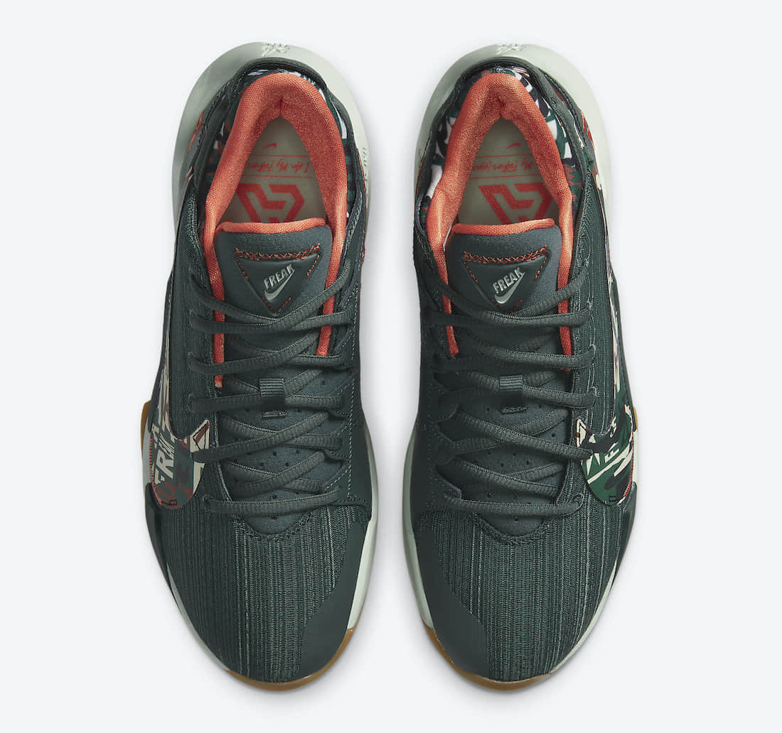 字母哥二代战靴新配色曝光!Nike Zoom Freak 2 “Bamo”现已发售! 货号:DC9854-300
