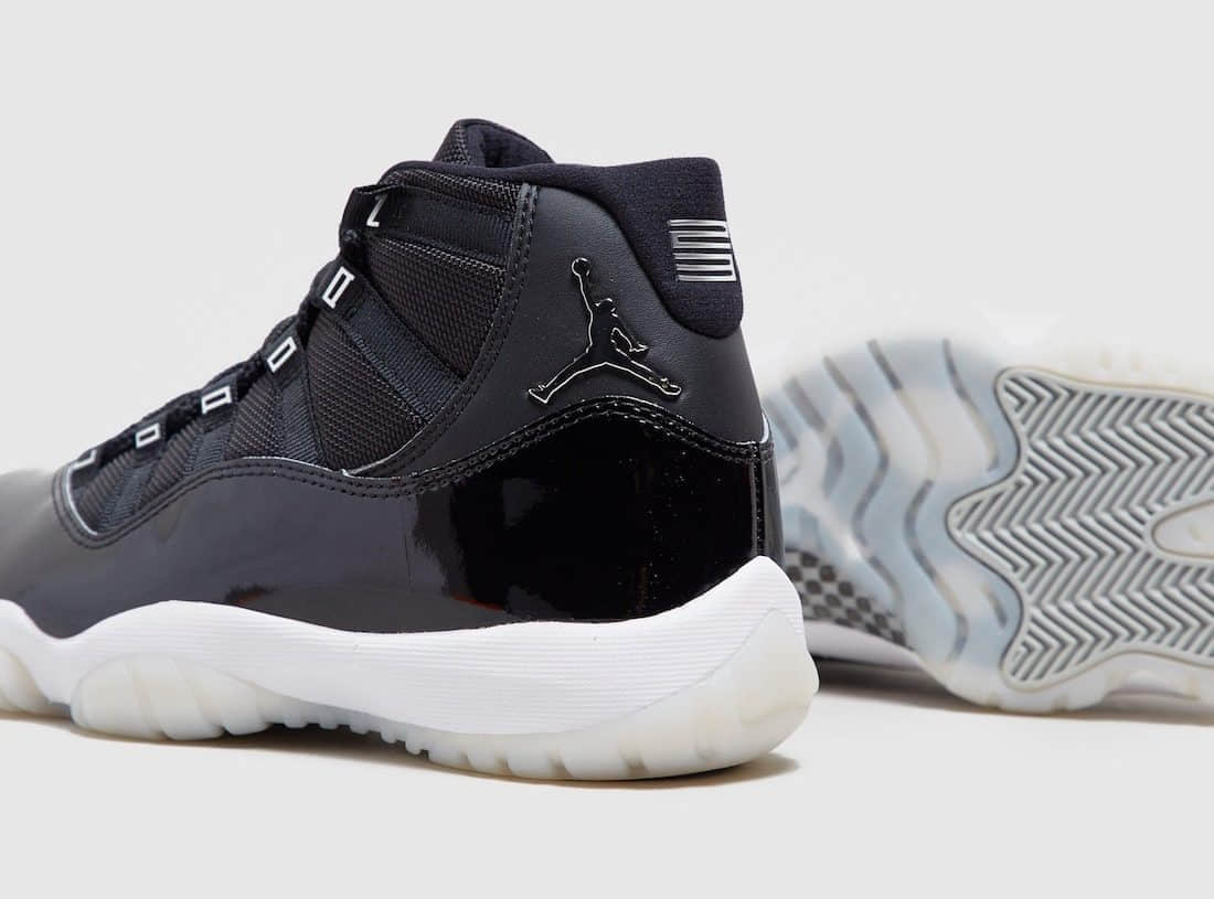 25周年纪念！AJ11大魔王2.0普通鞋盒曝光！12月12日全家族尺码登场！ (ID:49852) - 图片1