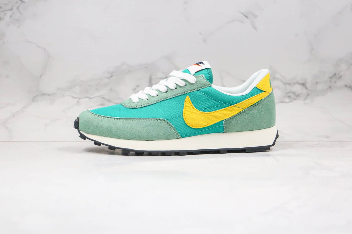 耐克Nike Wmns Air Daybreak纯原版本网纱透气破晓系列刺绣彩勾华夫慢跑鞋黄绿色原盒原标 (ID:50210) - 图片1