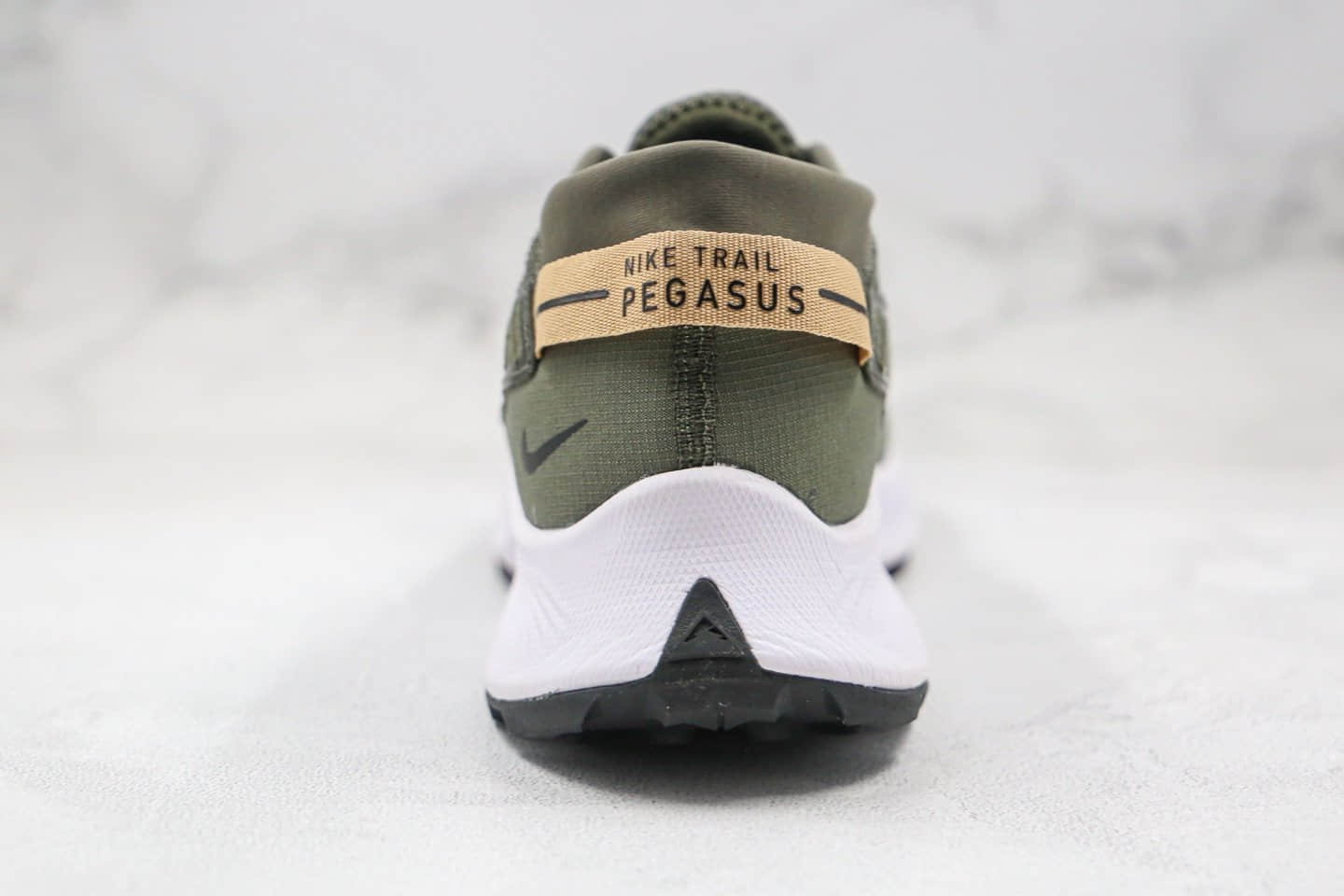 耐克Nike Zoom Pegasus Trall 2纯原版本登月系列超级飞马2代越野跑鞋橄榄绿配色原盒原标内置气垫 货号:CK4305-300