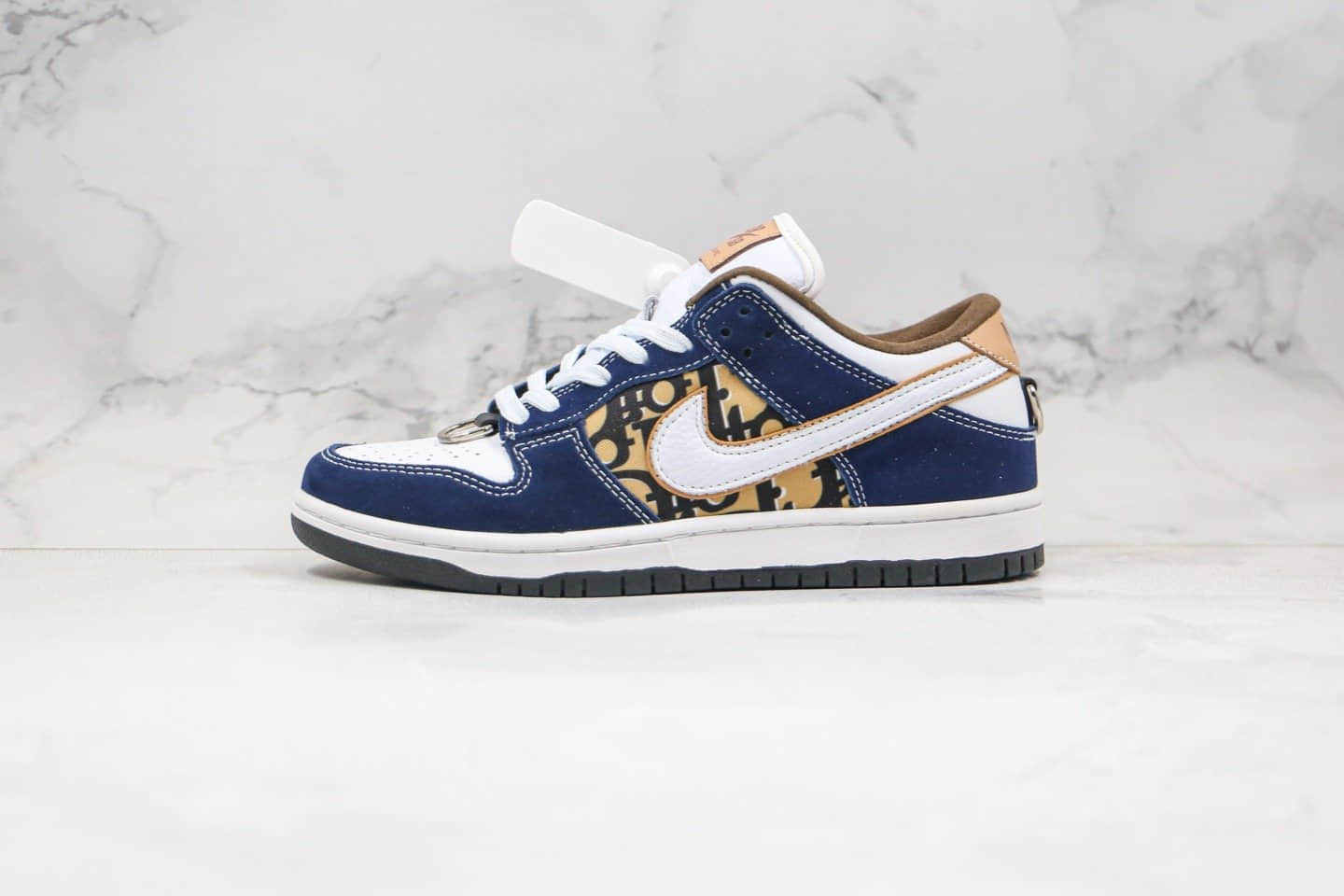 耐克Nike Dunk Low Pro x Dior纯原版本迪奥联名款低帮SB DUNK板鞋黑棕白色原盒原标内置气垫 货号:CU1727-222