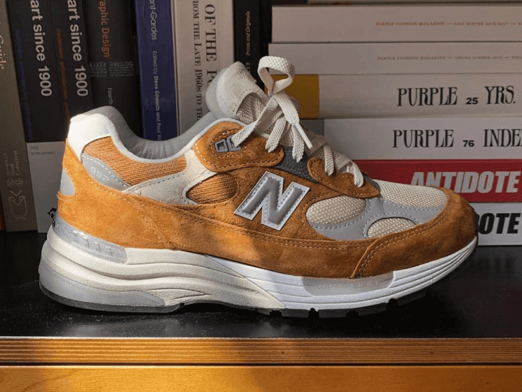Packer x NB992联名曝光!这双复古跑鞋你值得一看!