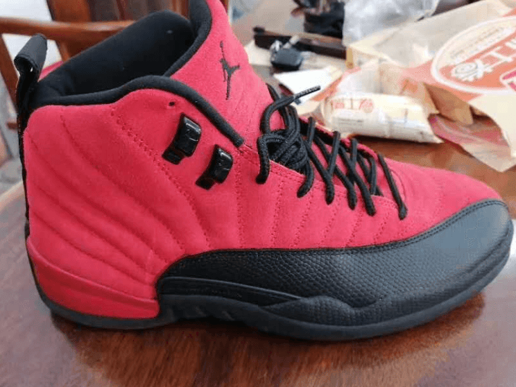 反转病倒AJ12实物曝光!黑红颠倒也挡不住的高颜值! 货号:CT8013-602