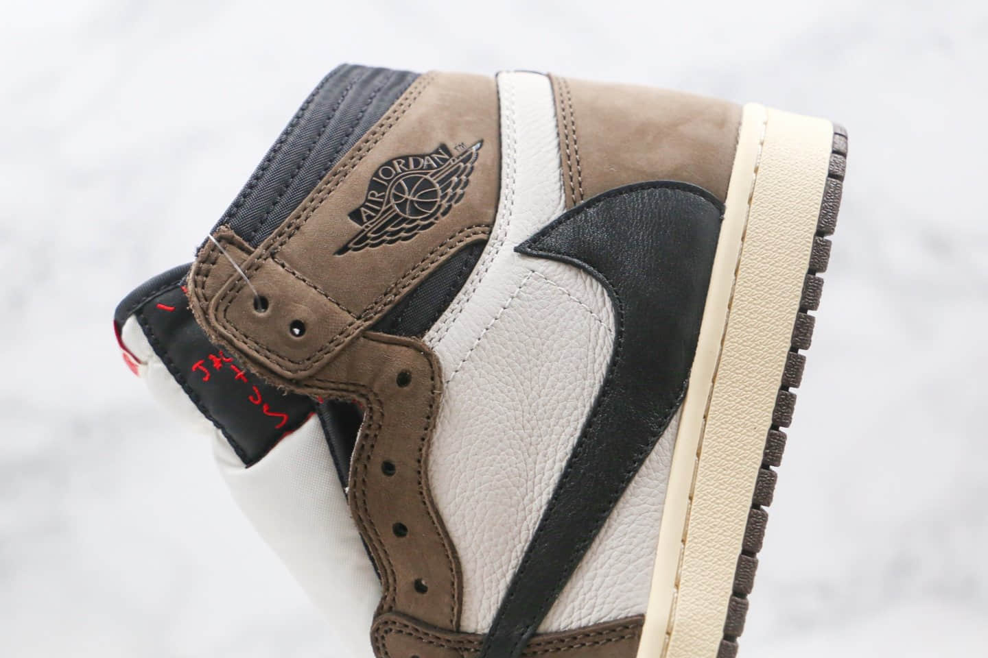 乔丹Air Jordan 1 High OG x Travis Scott纯原版本斯科特联名款高帮AJ1倒钩原楦头纸板打造正确后跟小蛮腰 货号:CD4487-100