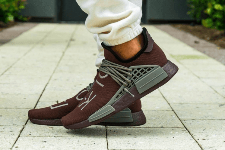 巧克力色调!全新菲董 x adidas NMD Hu上脚图释出! 货号:GY0090