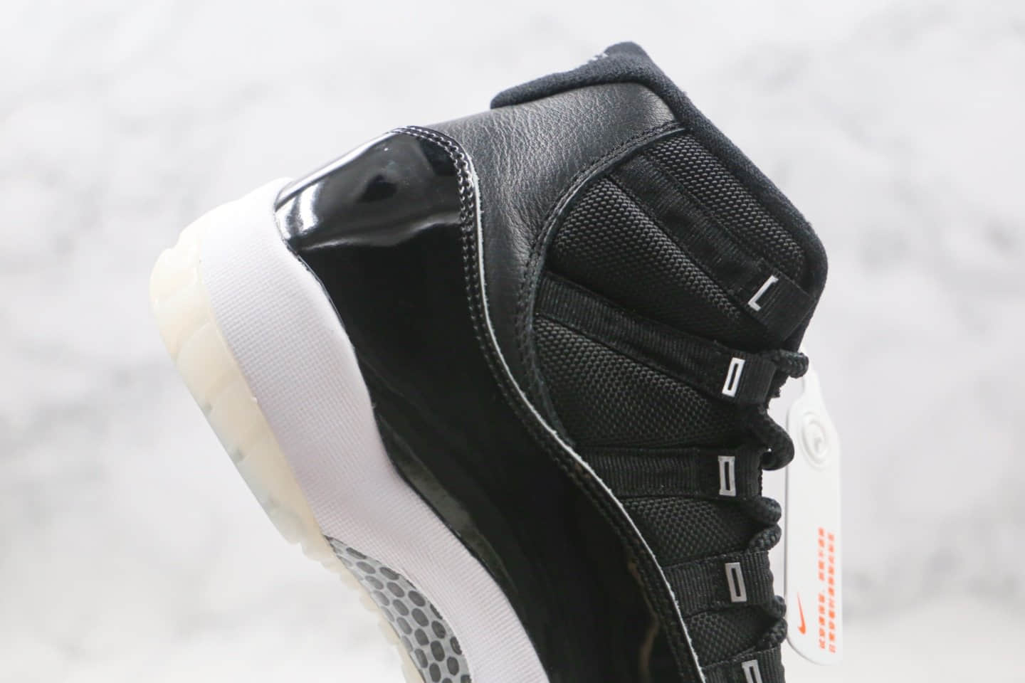 乔丹Air Jordan 11 Silver Eyelets纯原版本高帮AJ11大魔王2.0黑白银色篮球鞋内置真实碳板 货号:CT8012-011