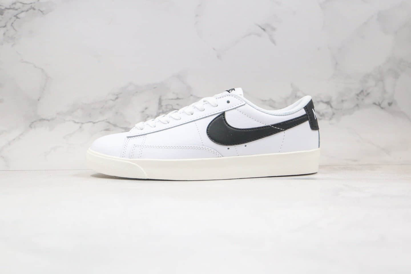 耐克Nike Blazer Low LE纯原版本低帮开拓者王一博同款白黑色板鞋内置NFC芯片扫描 (ID:53600) - 图片1