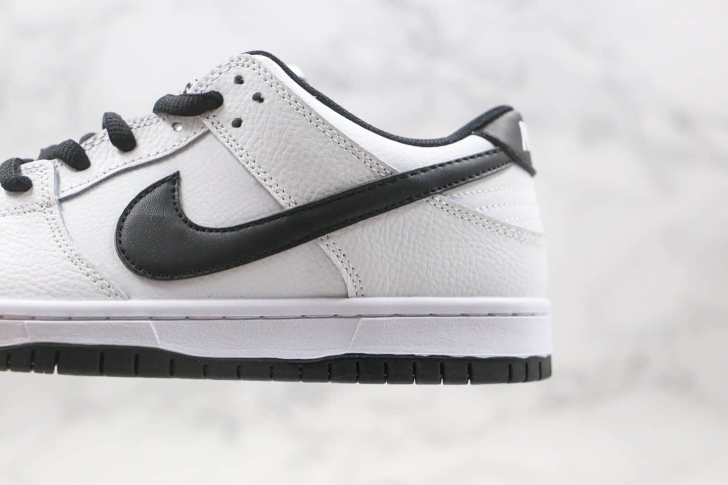 耐克Nike Dunk Low Pro SB IW“Panda”公司级版本低帮Dunk熊猫限定白黑色内置缓震Zoom气垫 货号:819674-101