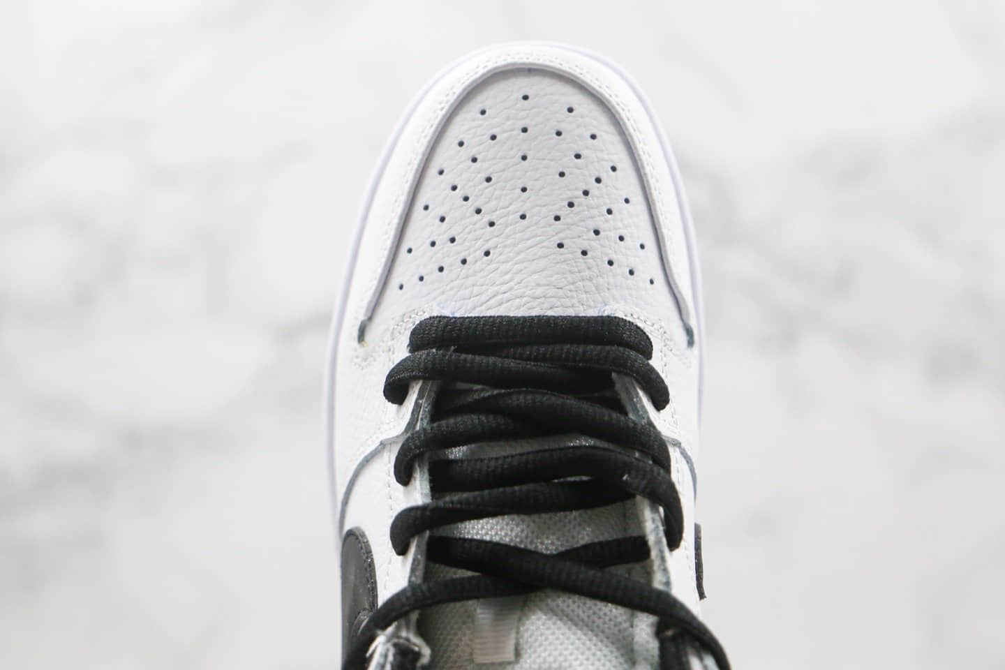 耐克Nike Dunk Low Pro SB IW“Panda”公司级版本低帮Dunk熊猫限定白黑色内置缓震Zoom气垫 货号:819674-101
