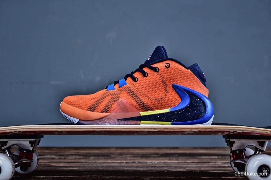 Nike Zoom Freak 1耐克反钩字母哥个人LOGO设计全新渐变橙色签名鞋 (ID:5395) - 图片1