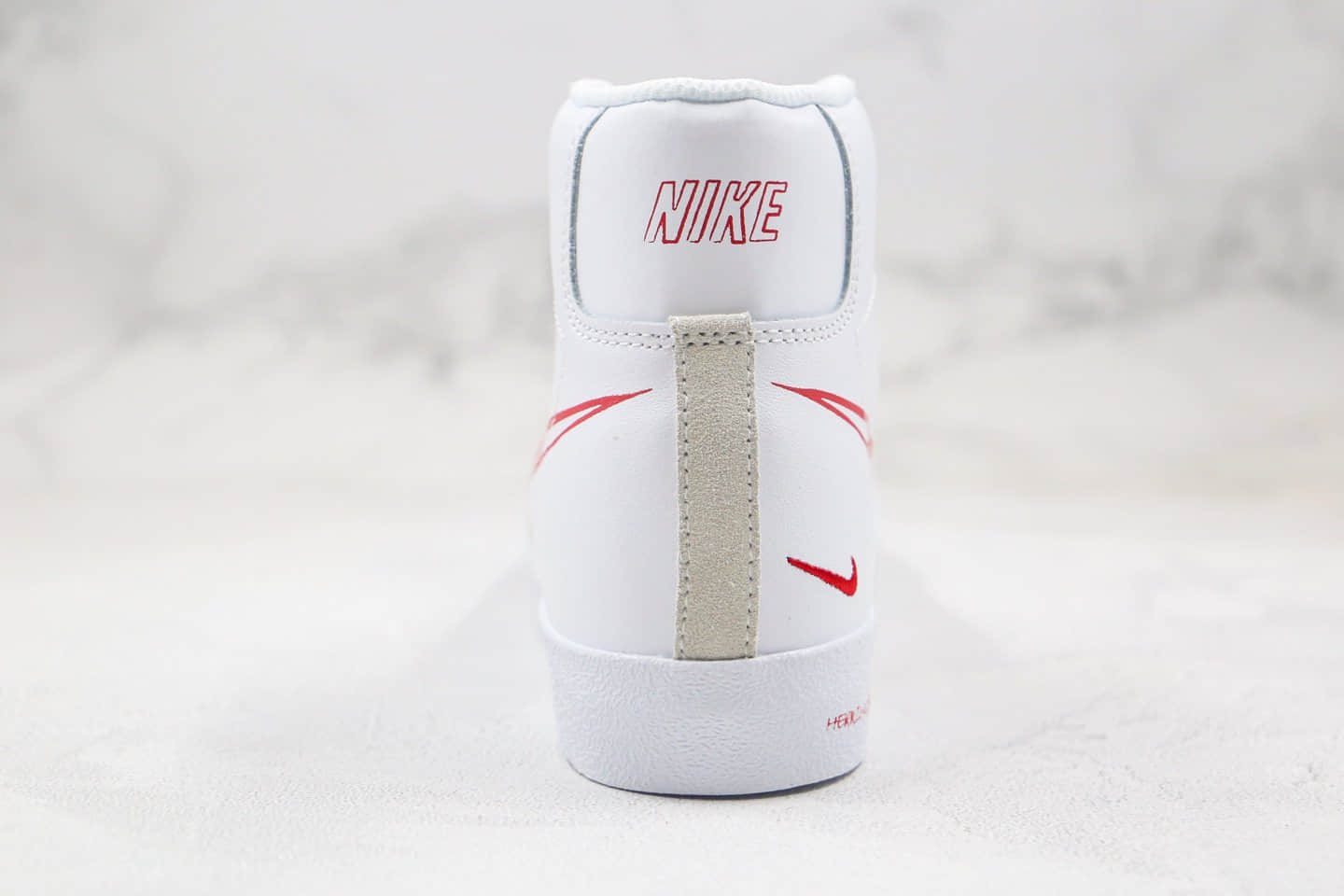 耐克Nike Blazer Mid纯原版本中帮开拓者二次元手稿涂鸦白红色板鞋原档案数据开发 货号:CW7580-100