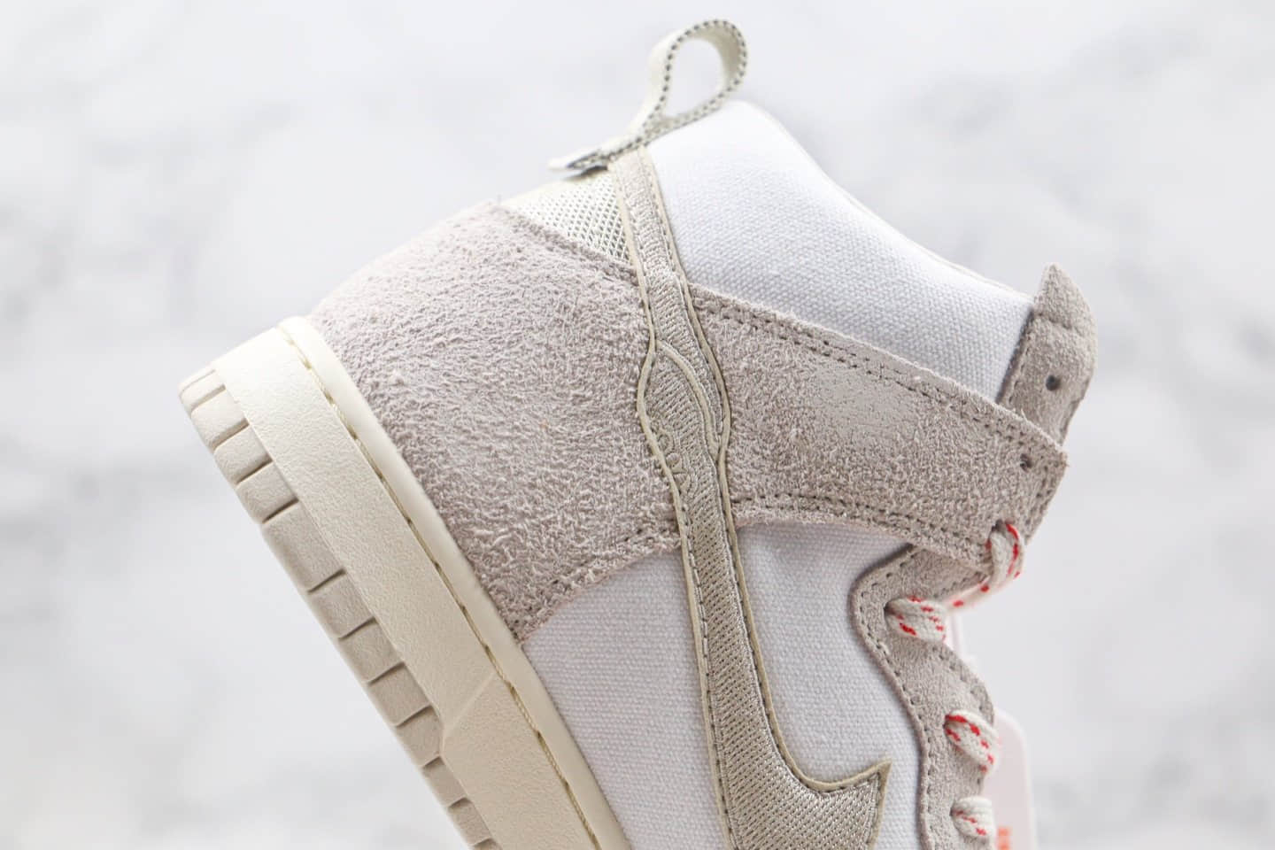 耐克Nike SB Dunk Hight Strawberry Cough纯原版本高帮SB dunk咳嗽草莓奶油白色板鞋内置Zoom气垫 货号:CW3092-100