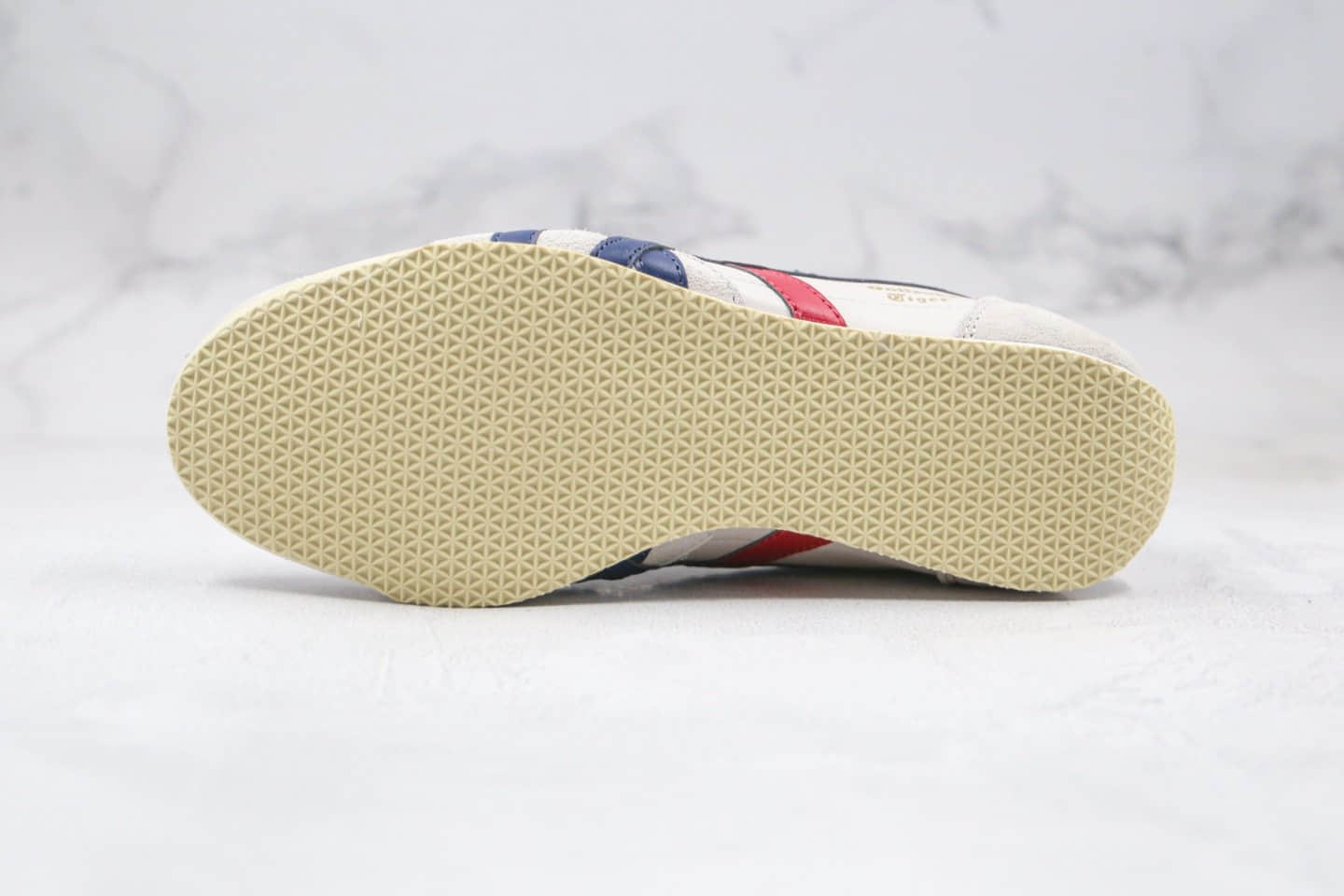 亚瑟士Asics onitsuka tiger纯原版本鬼冢虎阿甘鞋白藏蓝色慢跑鞋原盒原标 货号:TH201L-9950