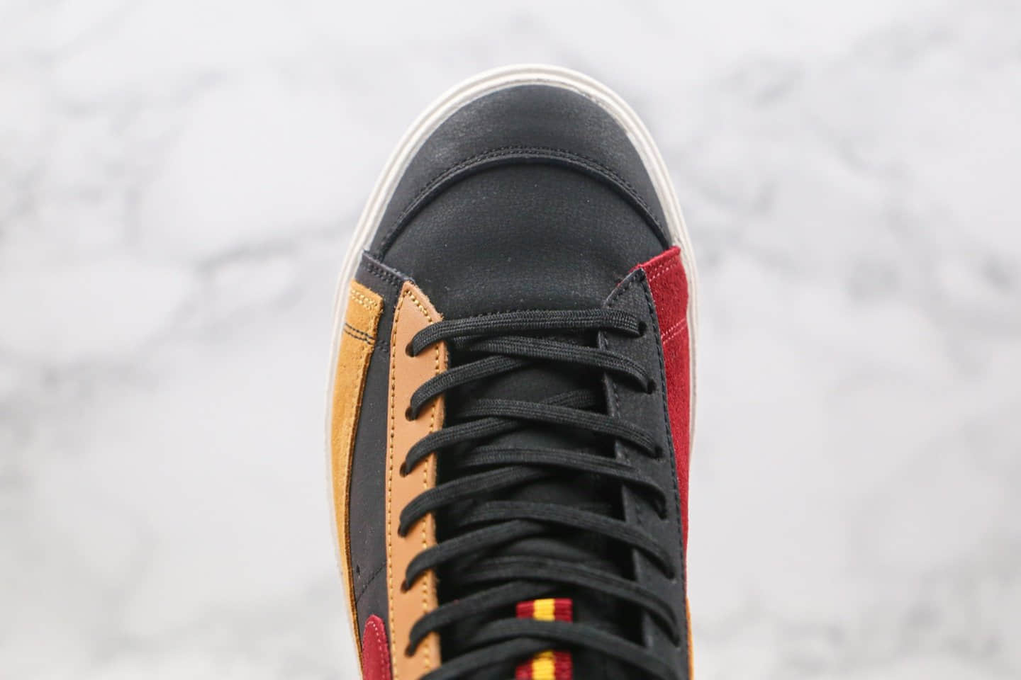 耐克Nike Blazer Mid纯原版本中帮开拓者板鞋马歇尔高中芝加哥联名阴阳黑黄红色原鞋开模 货号:CU6442-001