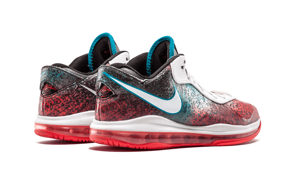苦等9年!超人气LeBron 8 V2 “迈阿密之夜”配色明年春季复刻回归! 货号:DJ4436-100