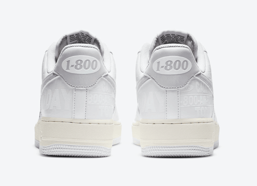 鞋面暗纹+键盘按键鞋带扣!全新AF1“1-800”惊艳亮相! 货号:CJ1631-100