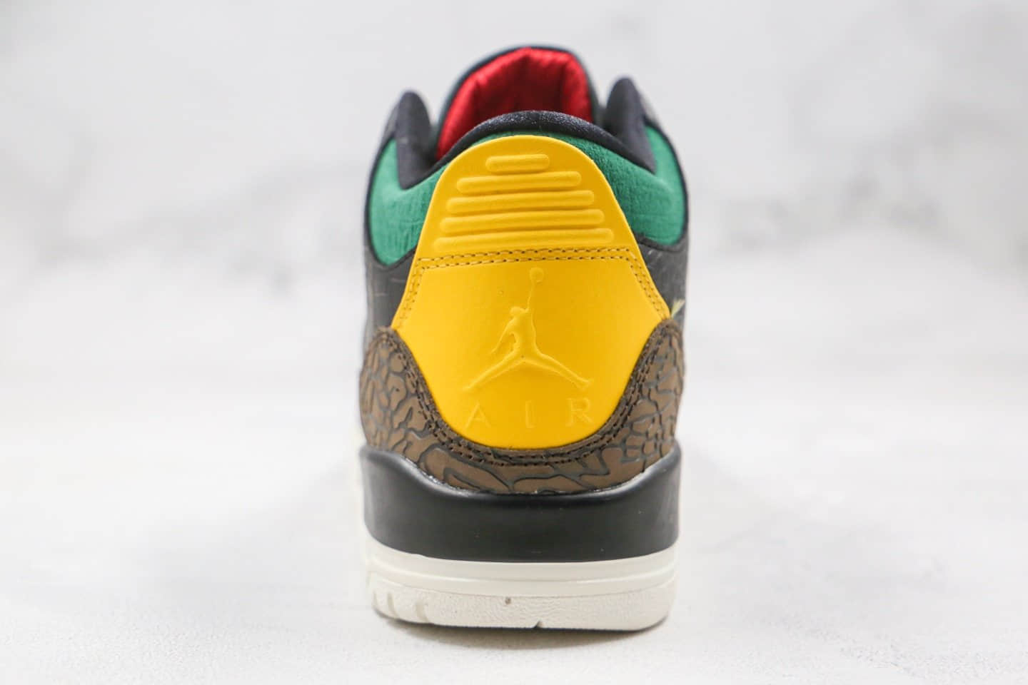 乔丹Air Jordan 3 SE Animal Instinct 2.0纯原版本鳄鱼蛇纹动物园猛禽主题AJ3爆裂纹篮球鞋正确鞋面材质 货号:CV3583-003