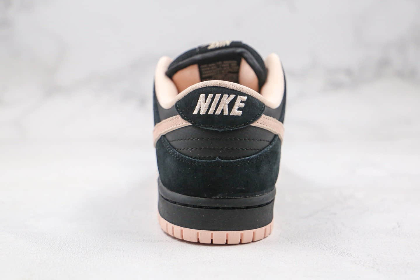 耐克Nike SB Dunk Low纯原版本低帮SB DUNK黑粉色麂皮拼接板鞋内置后跟Zoom气垫 货号:BQ6817-003