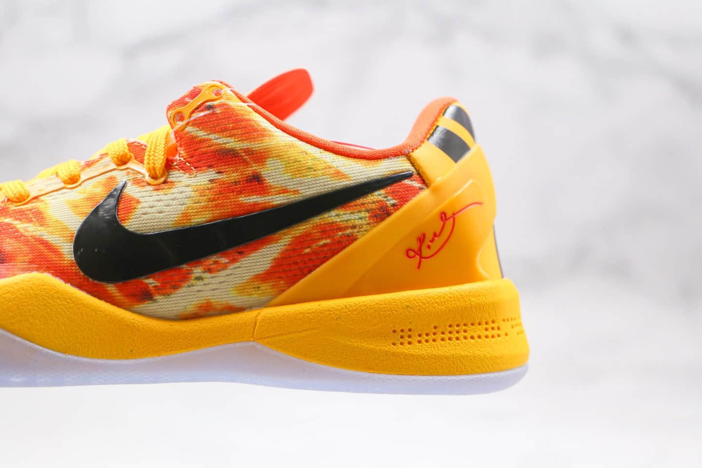 耐克Nike Kobe 8 Shanghai Fireworks纯原版本科比8代篮球鞋上海火花配色原档案数据开发 货号:555035-800