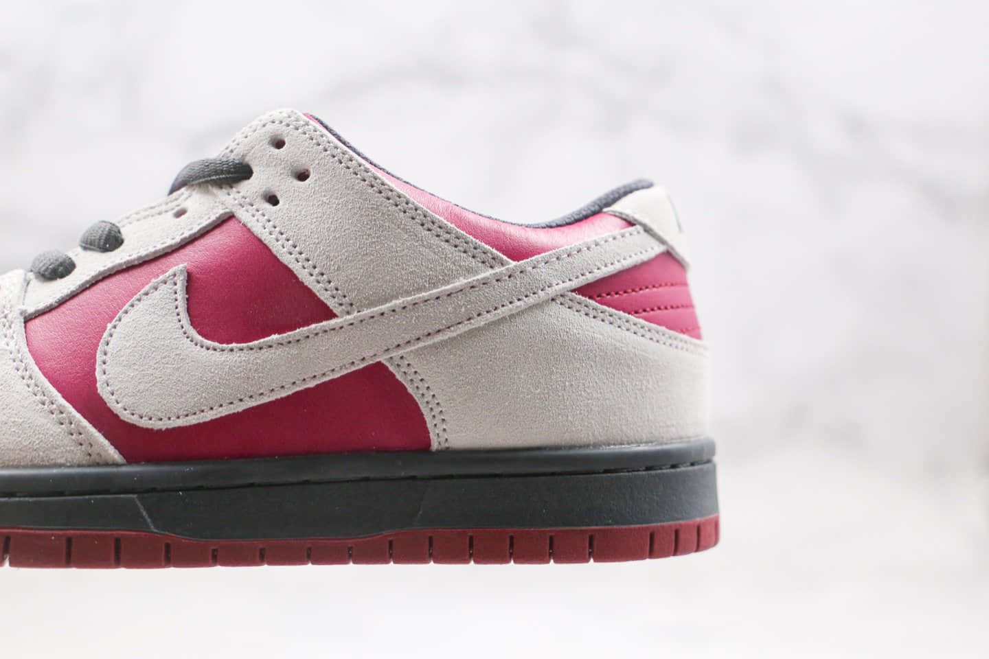 耐克Nike Dunk Low SB True Berry公司级版本低帮SB板鞋波尔多原鞋开发 货号:BQ6817-001