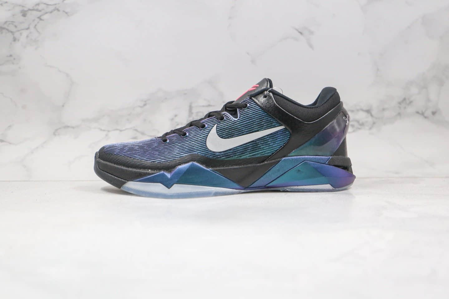耐克Nike Kobe 7 lnvisibility Cloak公司级版本科比7代篮球鞋变色龙隐形人配色内置真Zoom气垫 货号:488371-005