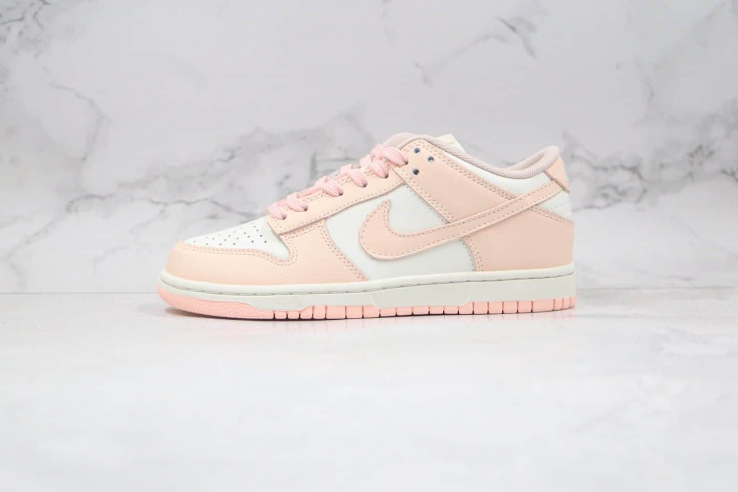 耐克Nike Dunk Low纯原版本低帮Dunk板鞋白粉色原装铝楦数据打造 (ID:58363) - 图片1