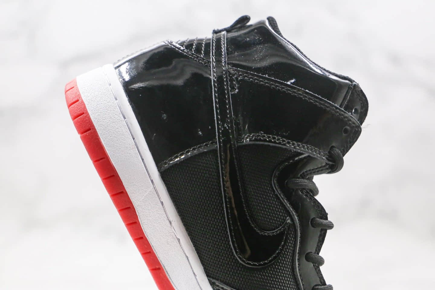 耐克Nike Dunk SB High纯原版本高帮SB DUNK漆皮黑红色板鞋内置Zoom气垫 货号:AJ7730-001