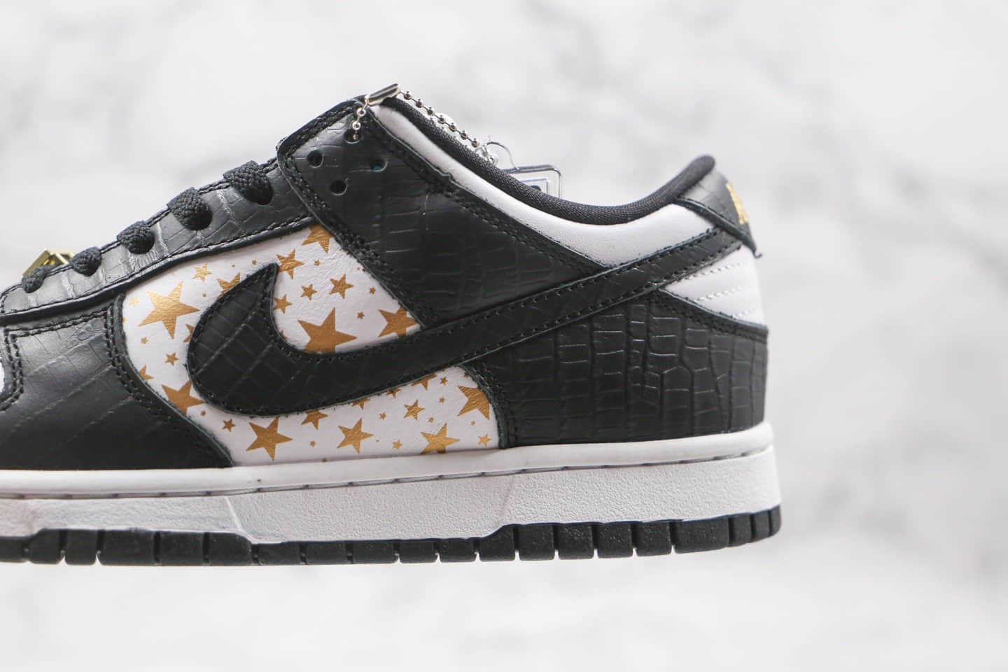 耐克Nike SB Dunk Low x Supreme纯原版本联名款低帮SB DUNK板鞋星星黑白色内置zoom气垫 货号:DH3228-102