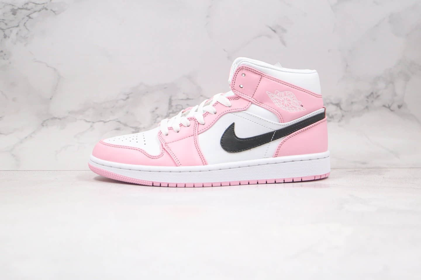 乔丹Air Jordan 1 Mid纯原版本中帮AJ1樱花情人白粉色原楦头纸板打造 (ID:59233) - 图片1