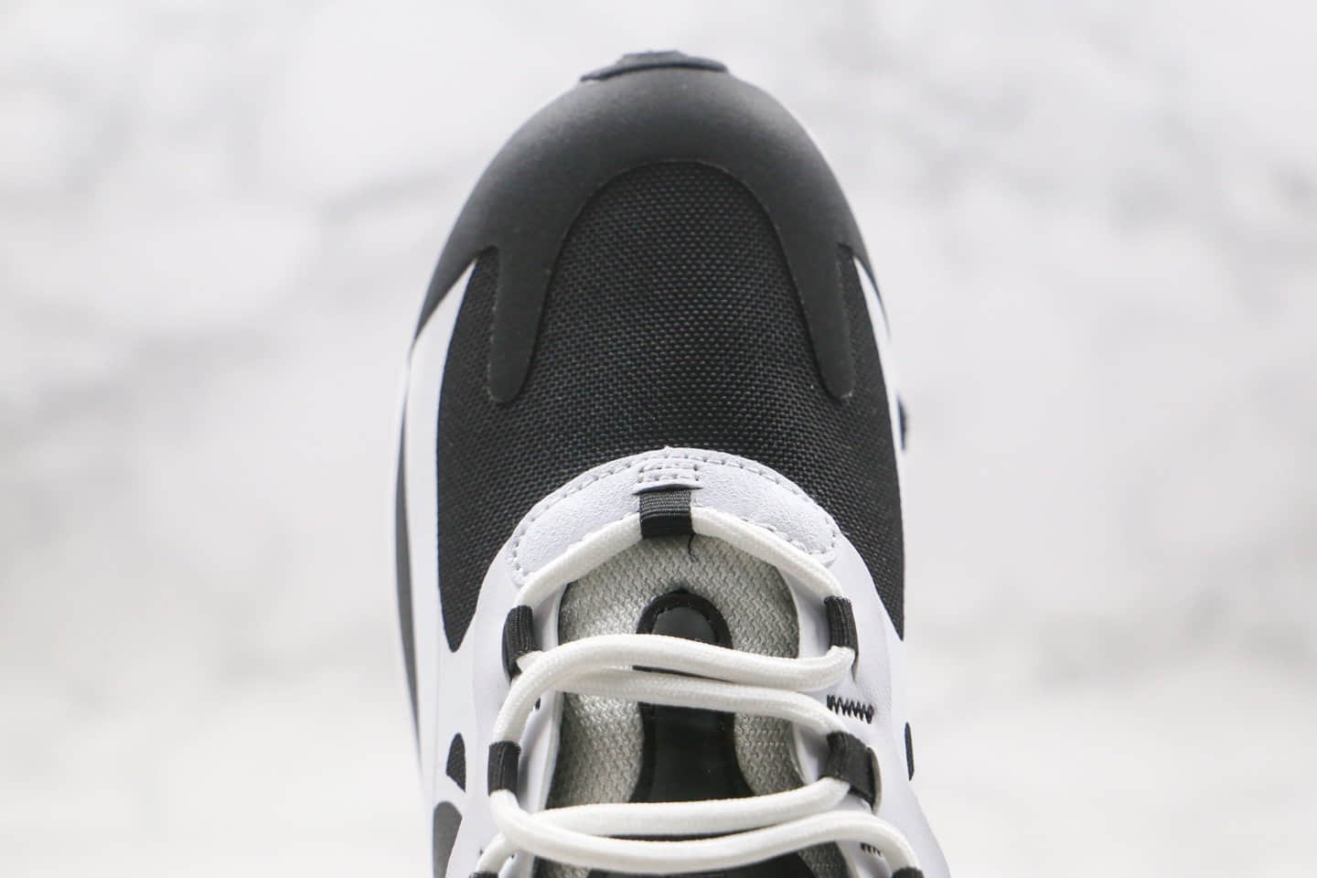 耐克Nike Air Max 270 React QP White Light Blue纯原版本半掌气垫Max270白黑色瑞亚跑鞋内置真小潘气垫 货号:CT1646-100