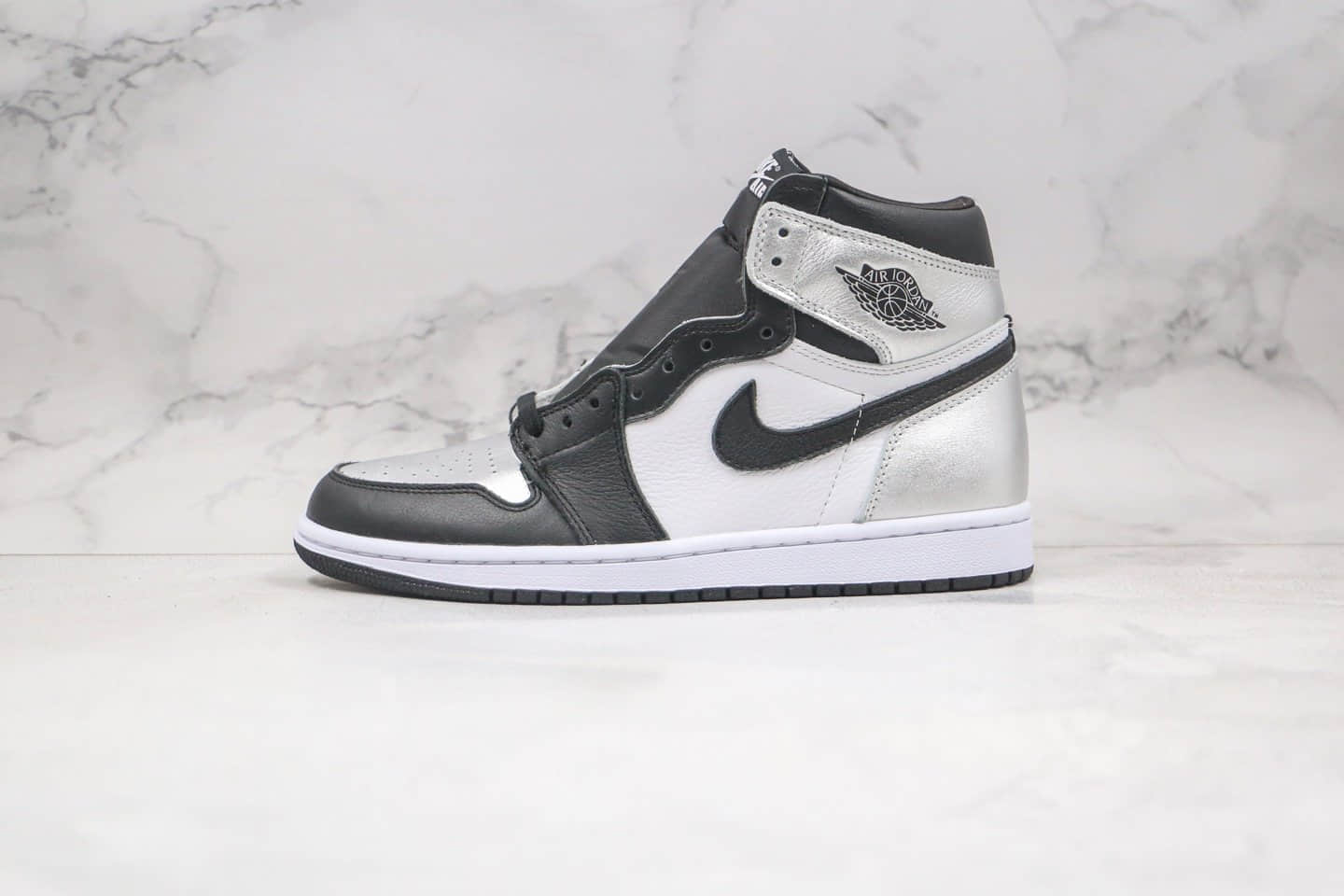 乔丹Air Jordan 1 High OG WMNS Silver Toe纯原版本高帮AJ1黑银脚趾原档案数据开发原盒原标 (ID:59561) - 图片1