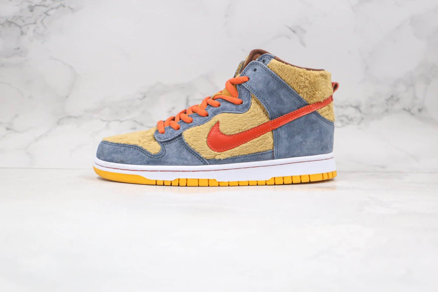耐克Nike SB Dunk High Papa Bear纯原版本高帮SB DUNK熊宝宝毛绒蓝黄棕红色板鞋内置Zoom气垫正确鞋面材质 货号:313171-781