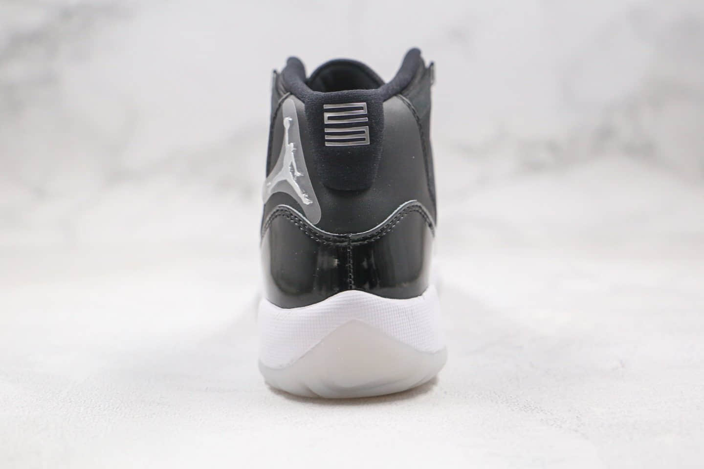 乔丹Air Jordan 11 Silver Eyelets纯原版本高帮AJ11大魔王2.0黑白色篮球鞋内置碳板气垫支持实战 货号:378038-011