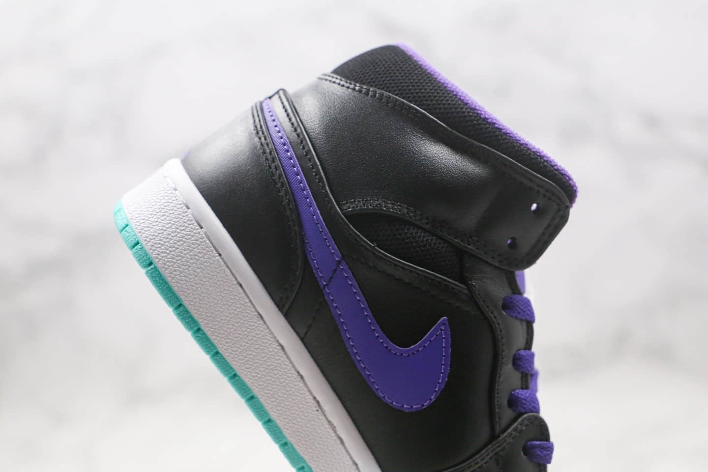 乔丹Air Jordan 1 Mid纯原版本中帮AJ1黑紫色板鞋原档案数据开发原盒原标 货号:554724-015