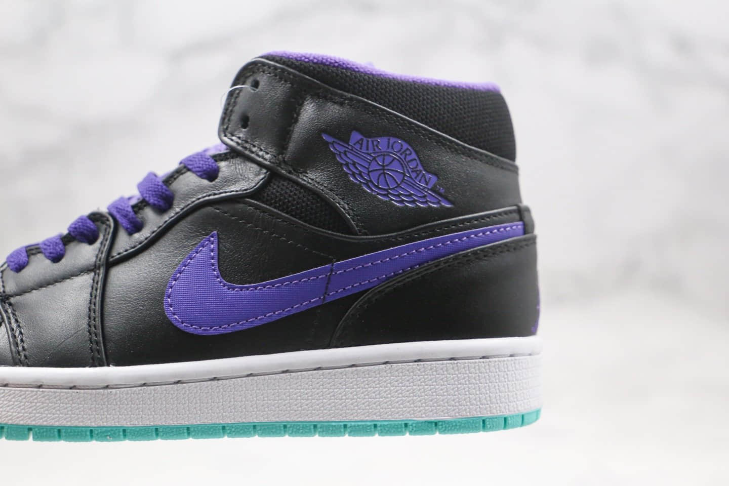 乔丹Air Jordan 1 Mid纯原版本中帮AJ1黑紫色板鞋原档案数据开发原盒原标 货号:554724-015