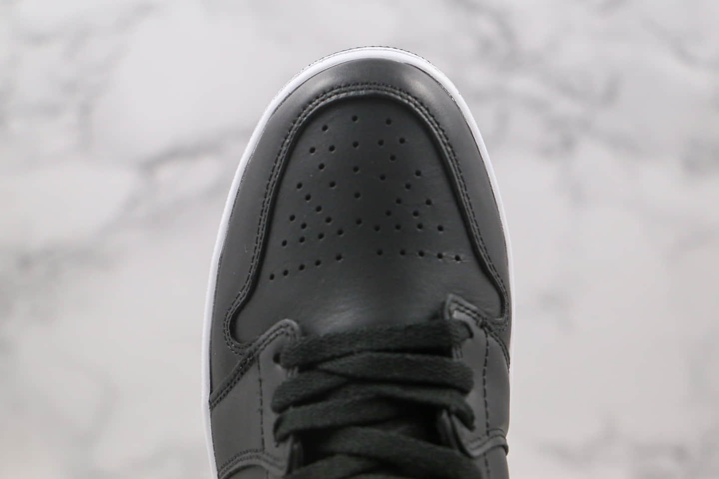 乔丹Air Jordan 1 Mid纯原版本中帮AJ1荧光黑粉色原楦头纸板打造原盒原标 货号:BQ6472-004