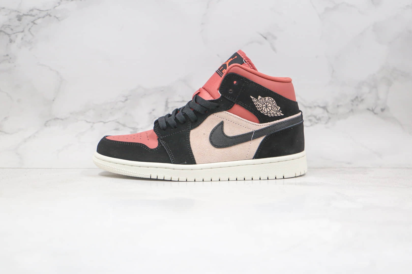 乔丹Air Jordan 1 MID纯原版本中帮AJ1胭脂水粉色枣红色正确鞋面材质原盒原标 (ID:60177) - 图片1