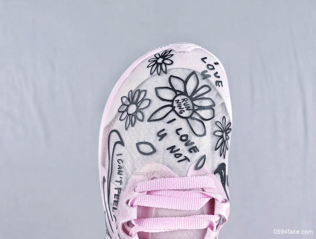 耐克联名艺术家Nathan Bell x Nike Zoom Fly SP飞行马拉松蝉翼系列休闲运动慢跑鞋巴黎粉涂鸦黑 货号:AT5242-100