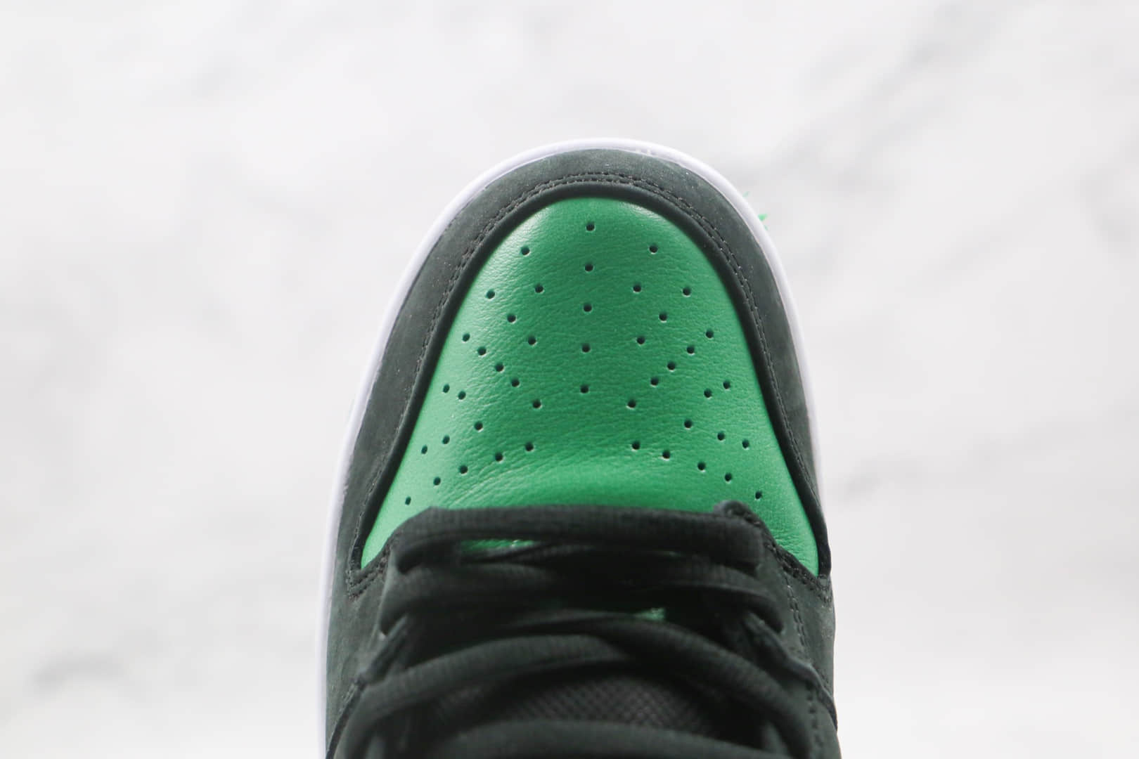 耐克Nike SB Dunk纯原版本低帮SB DUNK黑绿色板鞋内置后跟Zoom气垫原盒原标 货号:BQ6817-005