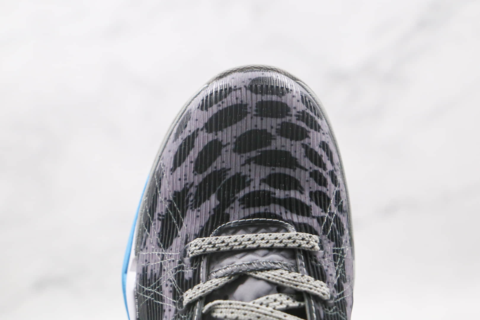 耐克Nike Kobe 7“Grey Cheetah”公司级版本科比7灰豹限定版篮球鞋原版一致配置 货号:488370-002