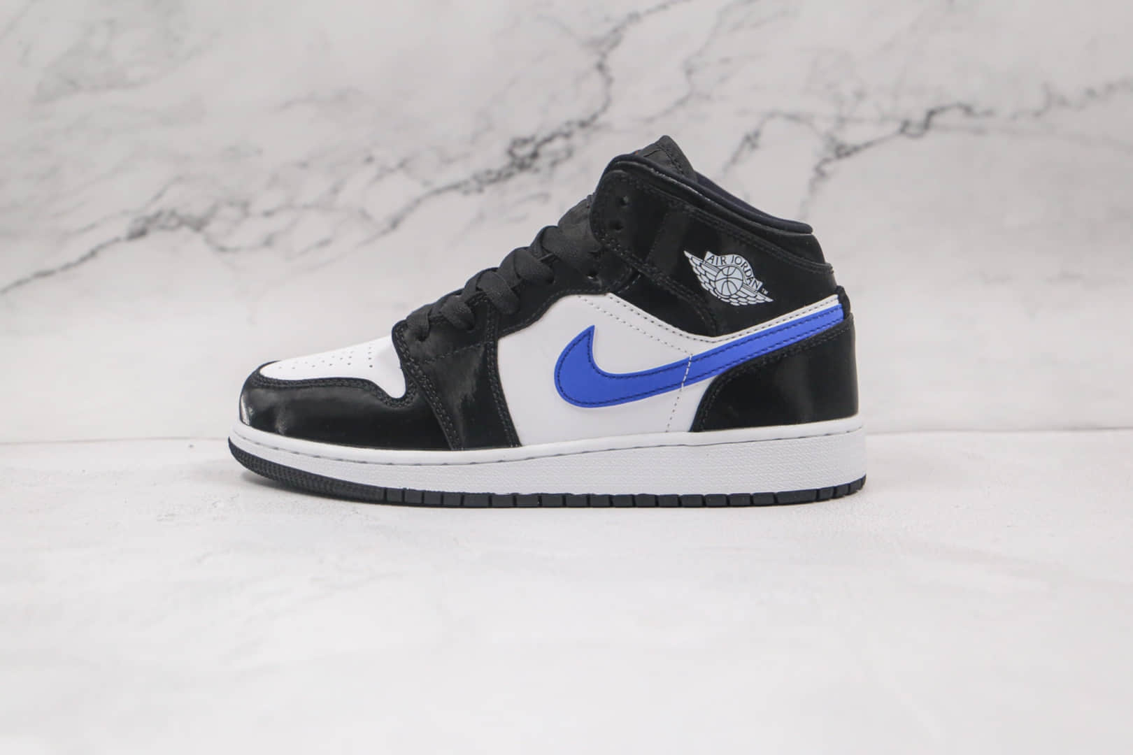 乔丹Air Jordan 1 Mid “Astronomy Blue”纯原版本中帮AJ1黑白蓝色蓝熊猫原鞋开模 (ID:61386) - 图片1