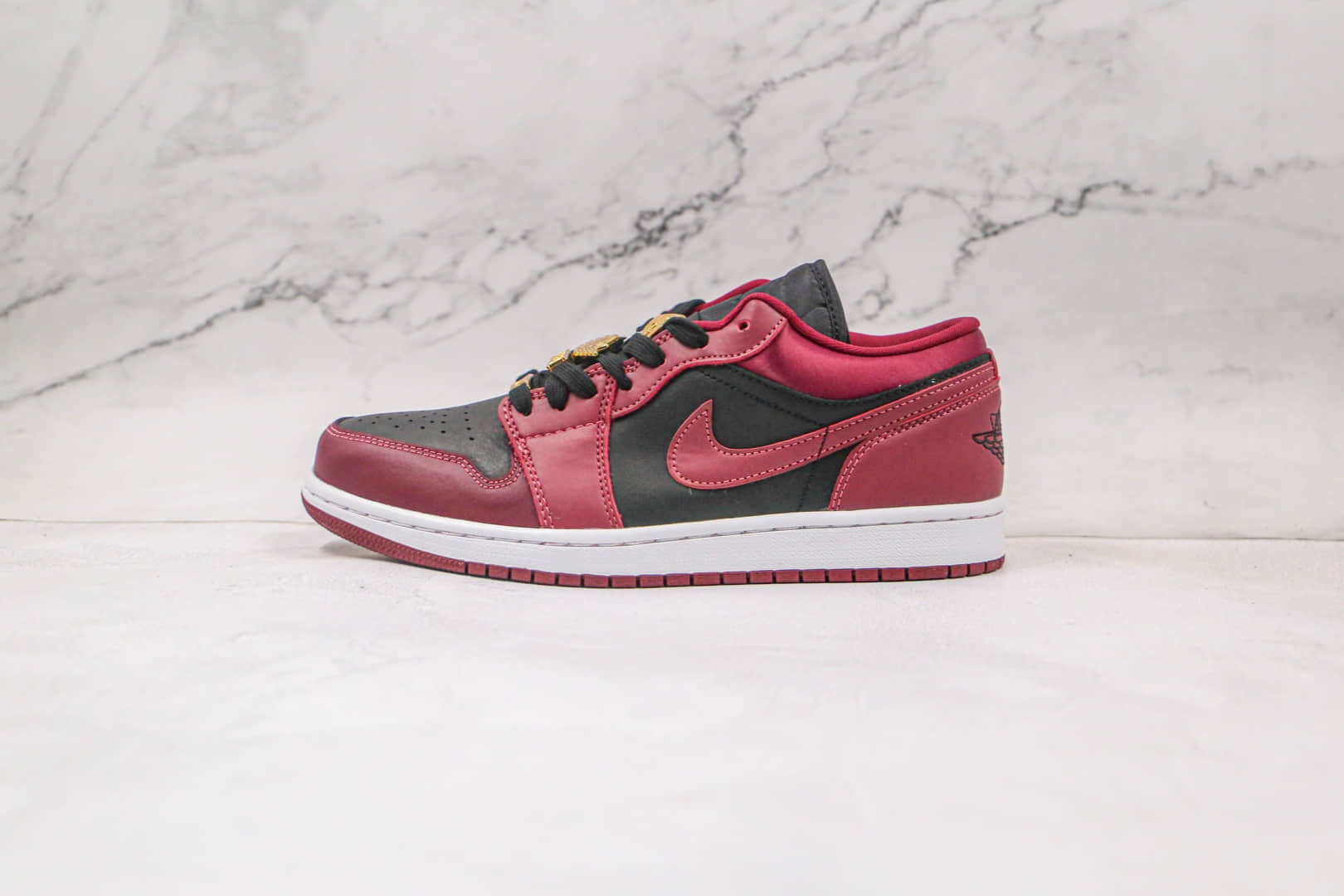 乔丹Air jordan1 Low纯原版本低帮AJ1黑红板鞋内置气垫原盒原标 (ID:61736) - 图片1