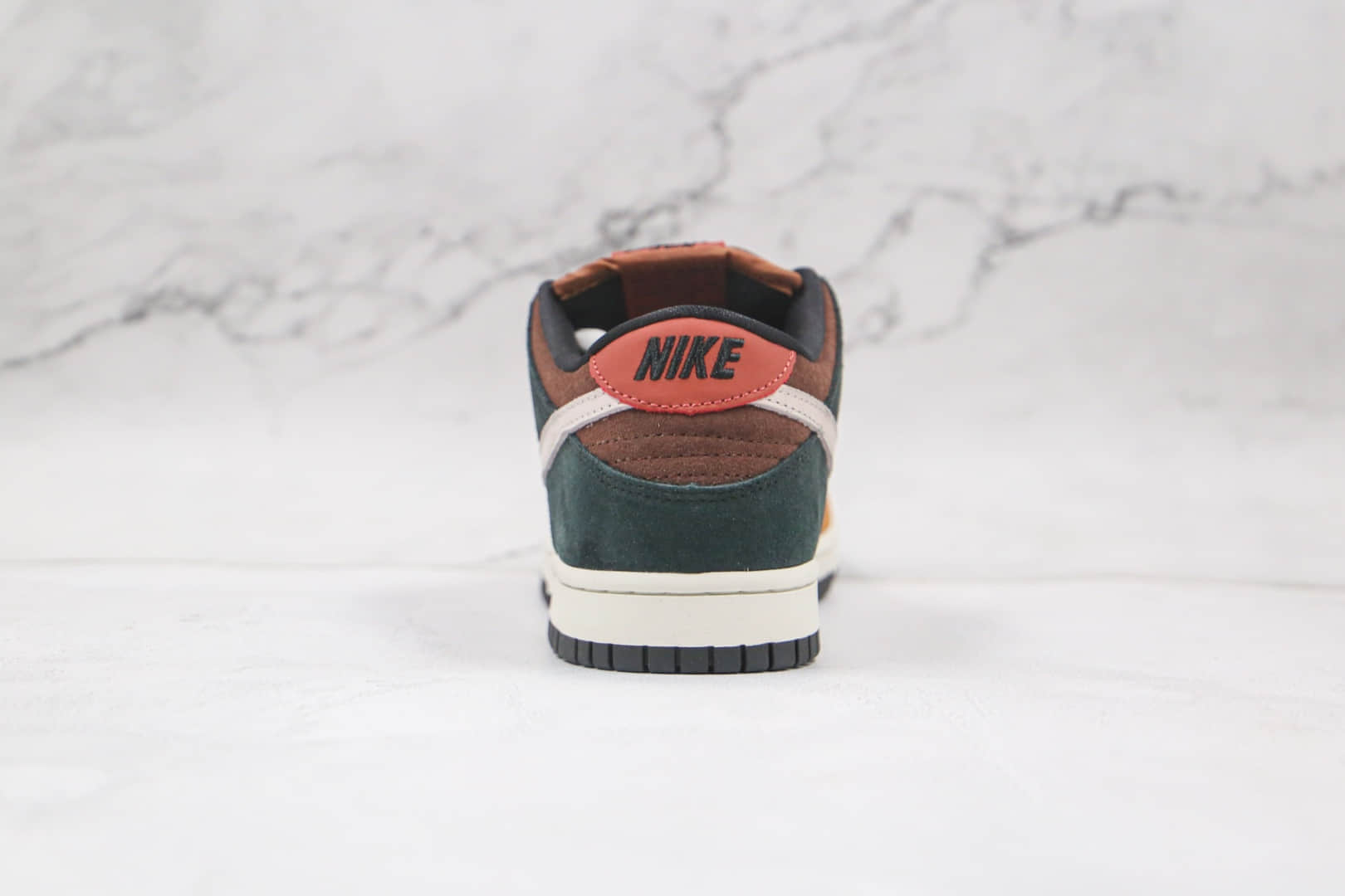 耐克Nike Dunk Low Pro SB纯原版本低帮SB DUNK黄绿棕白色彩色拼接板鞋内置Zoom气垫 货号:304292-902